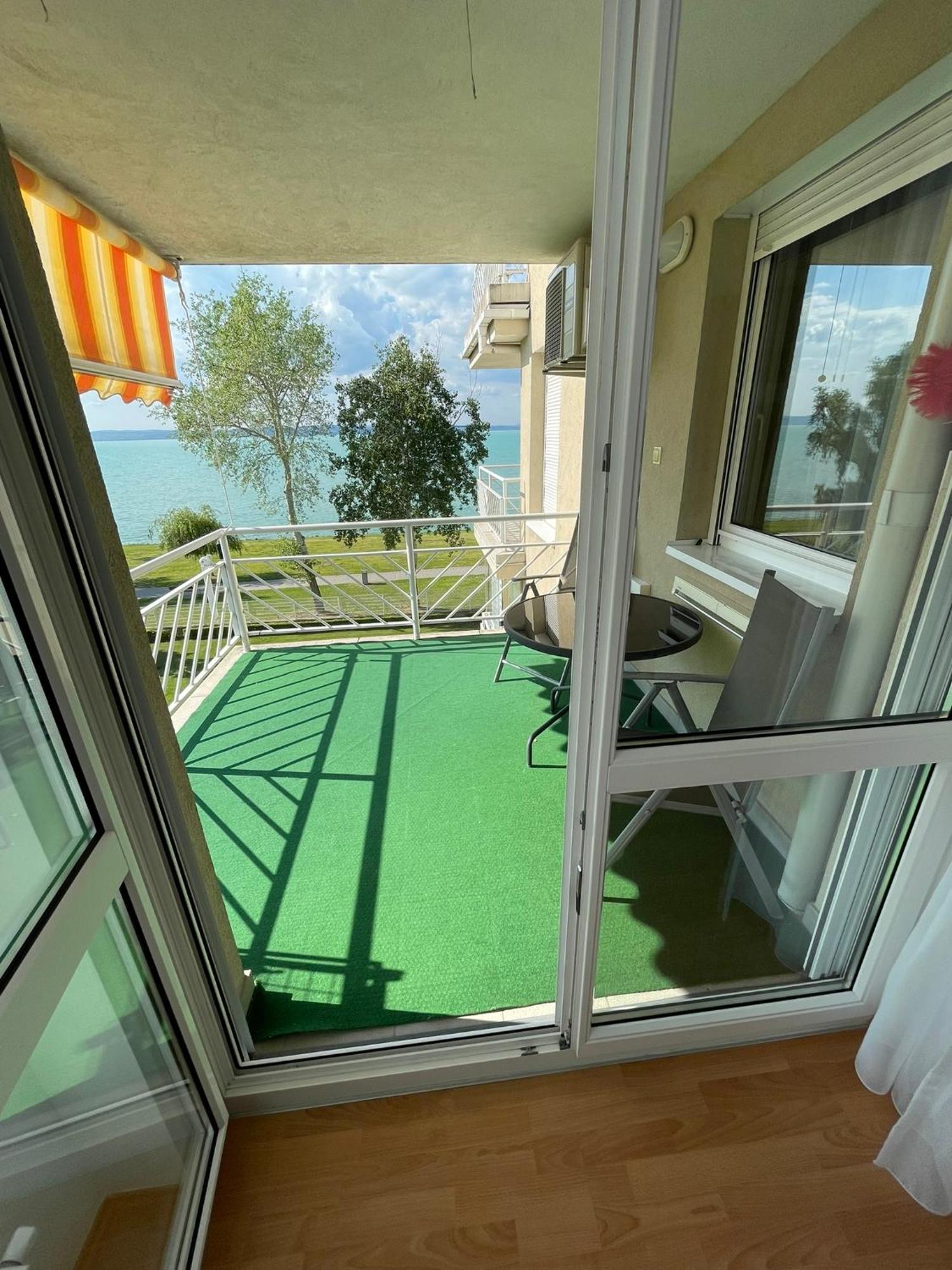 Blanca Apartman Сиофок Екстериор снимка