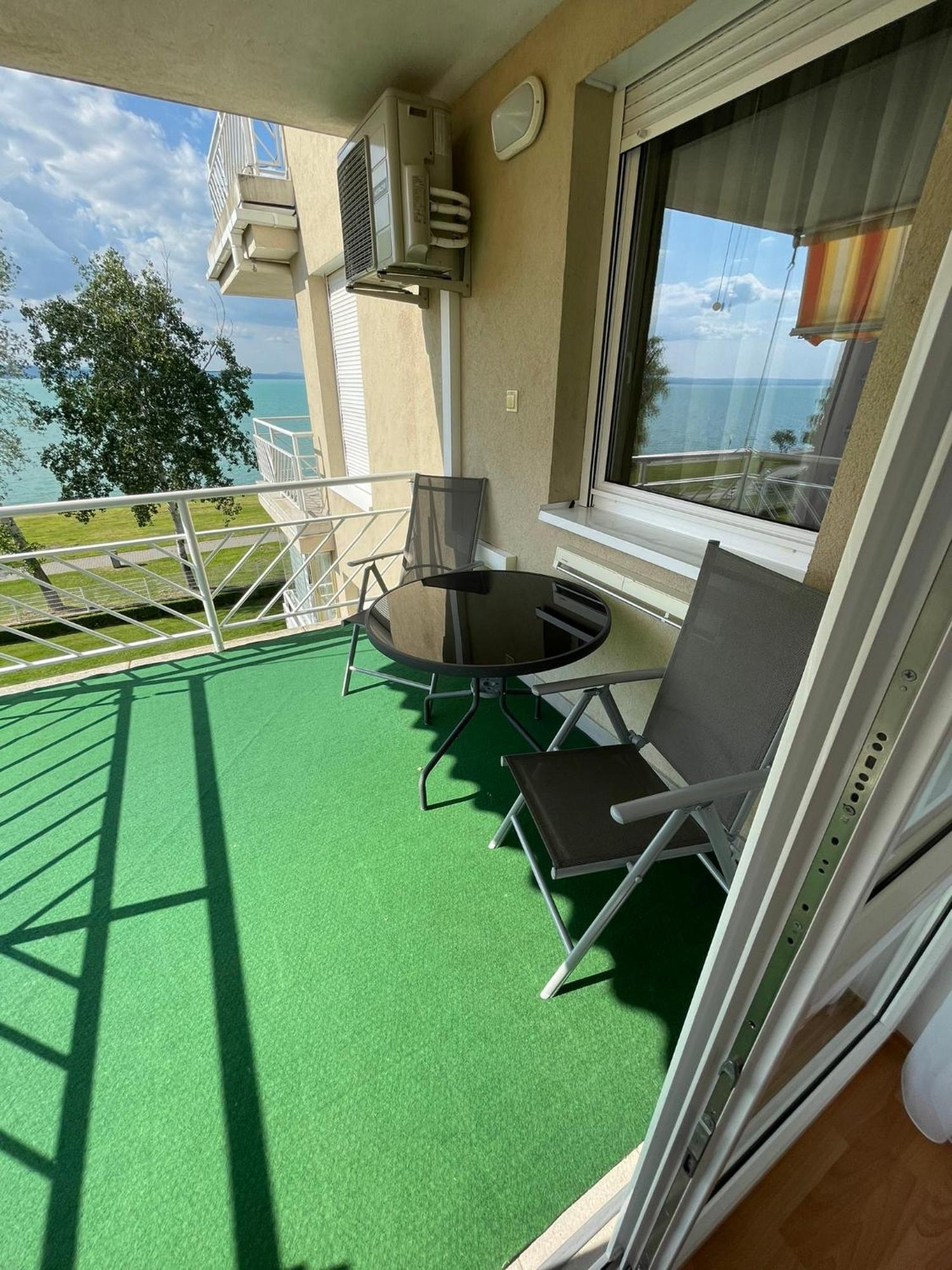 Blanca Apartman Сиофок Екстериор снимка